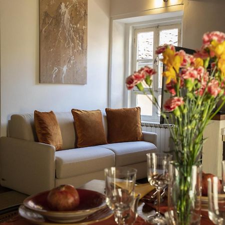 La Mansardina Beccheria Central Apartment 1 Double Bedroom, 1 Sofa Bed Λούκα Εξωτερικό φωτογραφία